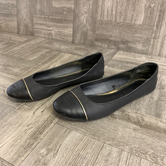 Black and gold flats size 8 - Picture 8 of 8